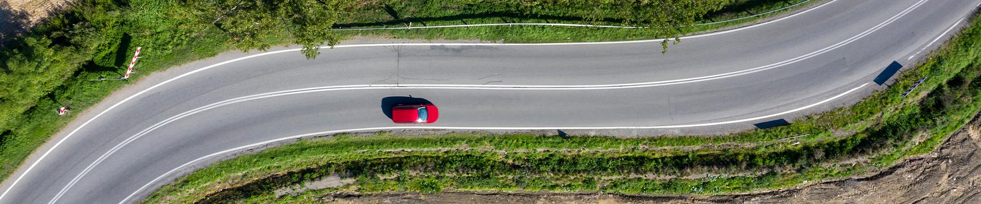 Mașină electrică pe șosea, ghid despre mașini electrice